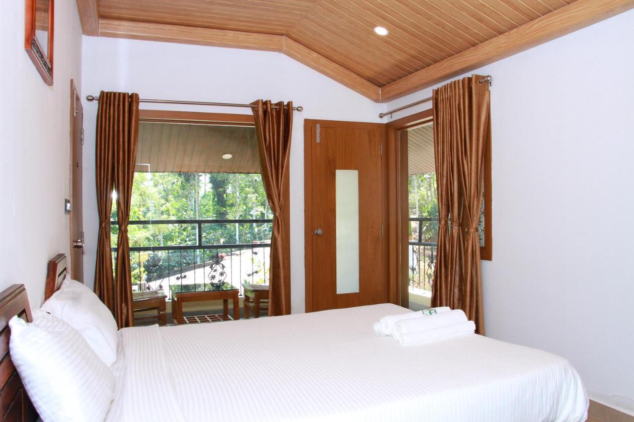 Kingmaker'S Plantation With River Stream Мадикери Экстерьер фото